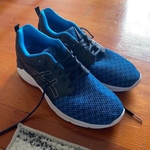ASICS Gel Torrance running sneakers